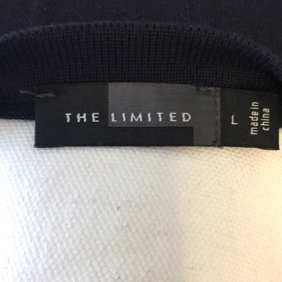 Limited Cardigan - Picture 4 of 4